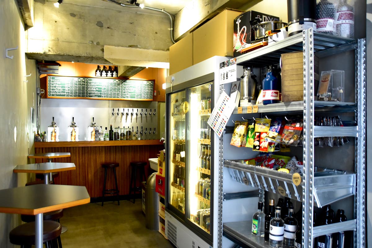 下北沢 3分 日本初 クラフトビール量り売り専門店を貸切で パーティ 撮影など各種イベントに スペースマーケット