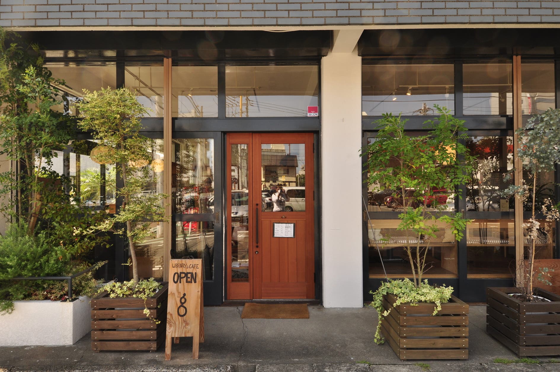 橘通に シェアカフェ オープン スペースマーケット 橘通に シェアカフェ オープン スペースマーケット