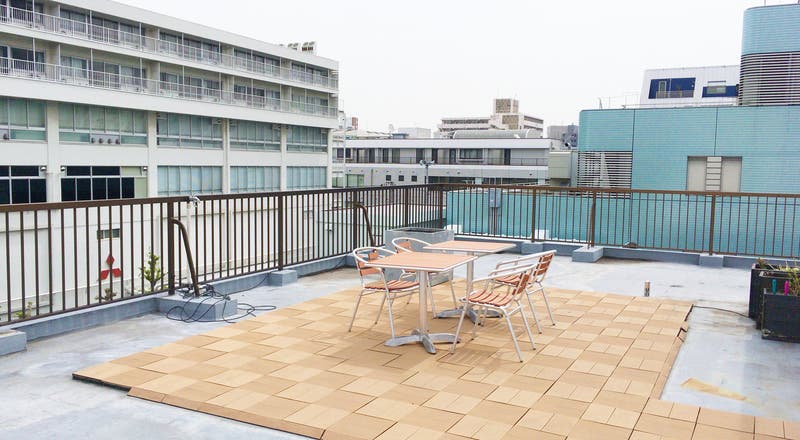 写真 ロケ撮影に最適 屋上スペース ビル背景で都会の雰囲気 の評価とレビュー スペースマーケット