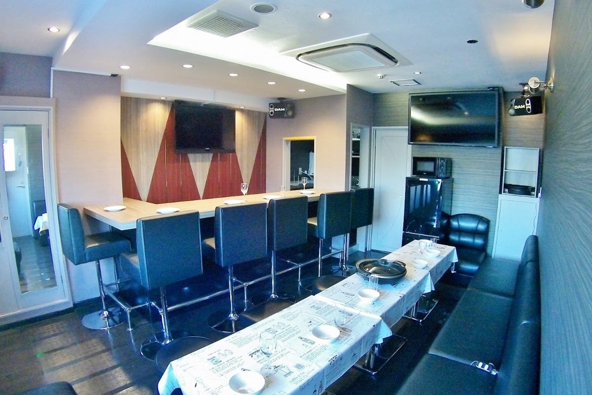 宇治市小倉 3d 禁煙 女子会 ママ会 貸切パーティ 各種会 キッチン付ラウンジスペース スペースマーケット