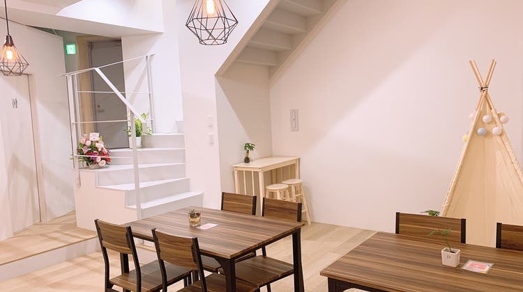 お洒落なカフェ空間 東池袋 池袋駅から徒歩10分内の好立地 教室 女子会 誕生日 ママ会 会議 お洒落なカフェ空間 東池袋 池 お洒落なカフェ空間 東池袋 池袋駅から徒歩10分内の好立地 教室 女子会 誕生日 ママ会 会議 お洒落なカフェ空間 東池袋 池