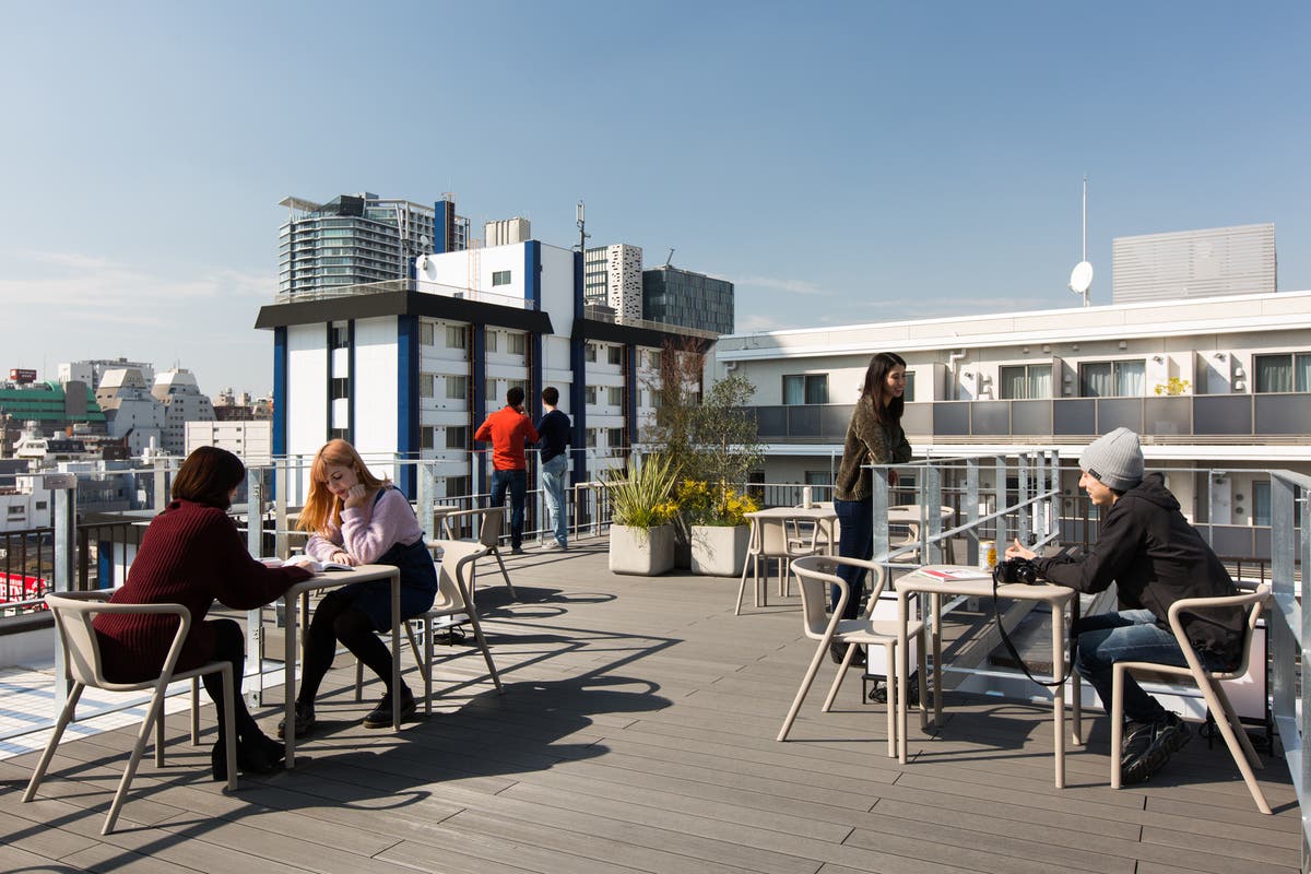 新宿三丁目駅徒歩8分 都内屋上完全貸切 最大40名収容可能 パーティー 女子会 におススメ スペースマーケット