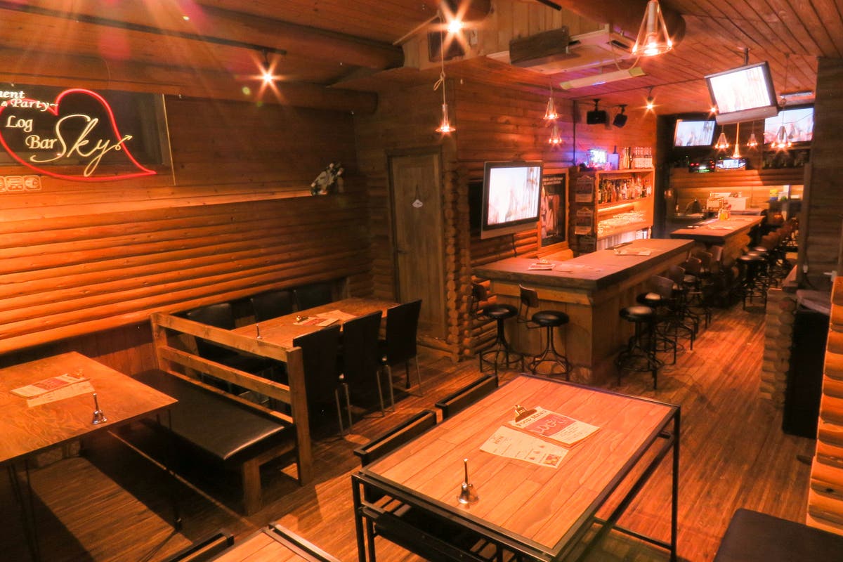 まるで別荘のような徳島唯一のログハウスバーで非日常空間を キッチン有り スペースマーケット まるで別荘のような徳島唯一のログハウスバーで非日常空間を キッチン有り スペースマーケット