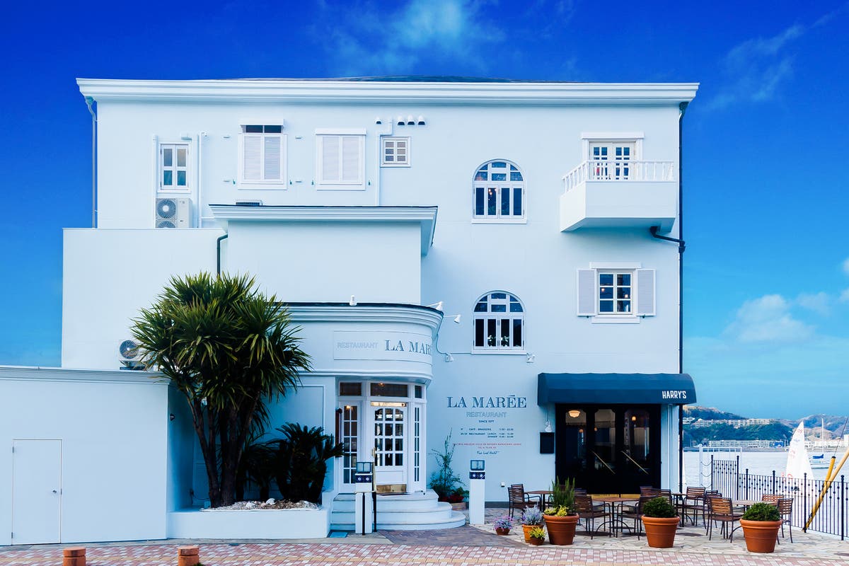 葉山 海に浮かぶ外国風レストラン ファッション雑誌やドラマ撮影に スペースマーケット 葉山 海に浮かぶ外国風レストラン ファッション雑誌やドラマ撮影に スペースマーケット