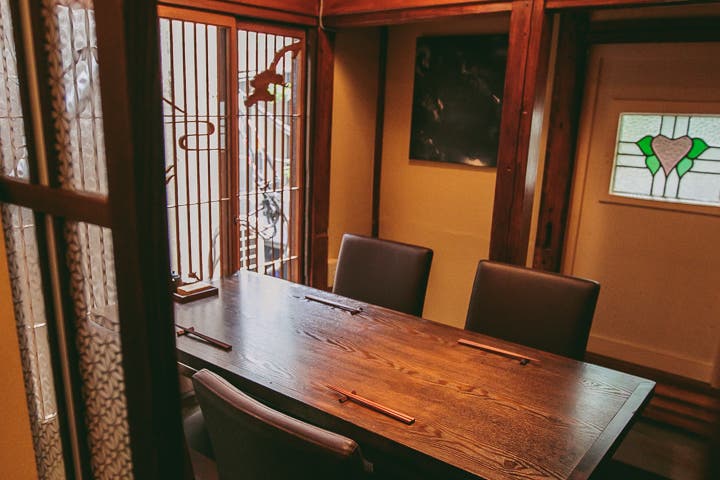 赤坂駅1番出口徒歩1分 古民家風居酒屋 個室あり 女子会 ママ会 ロケ撮影 会議利用などに スペースマーケット