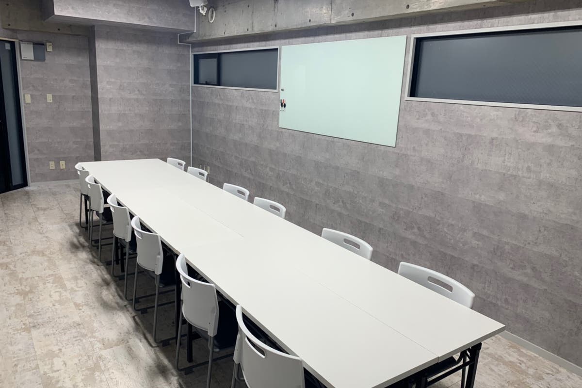 外苑前 広々としたスタイリッシュな会議室 スペースマーケット 外苑前 広々としたスタイリッシュな会議室 スペースマーケット