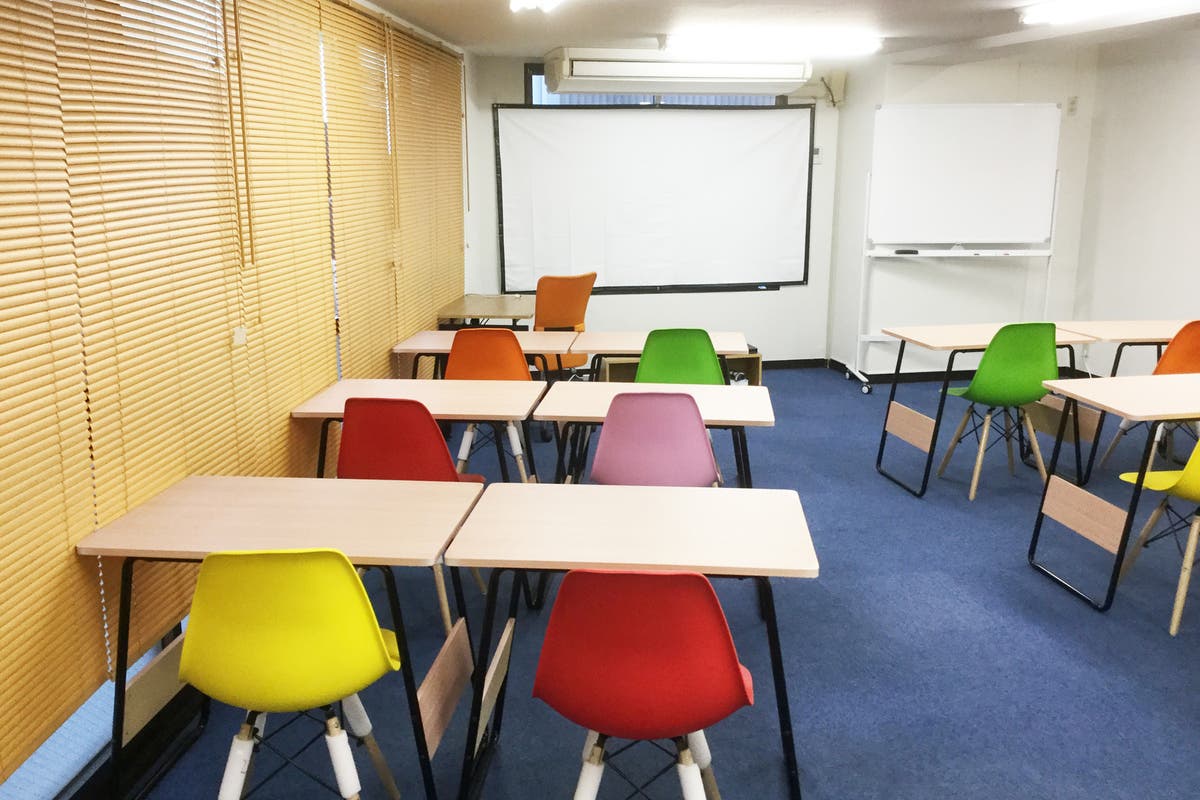 研修 面接 カルチャー教室 パソコン教室 勉強会等 ご利用用途は自由なフリースペースです スペースマーケット