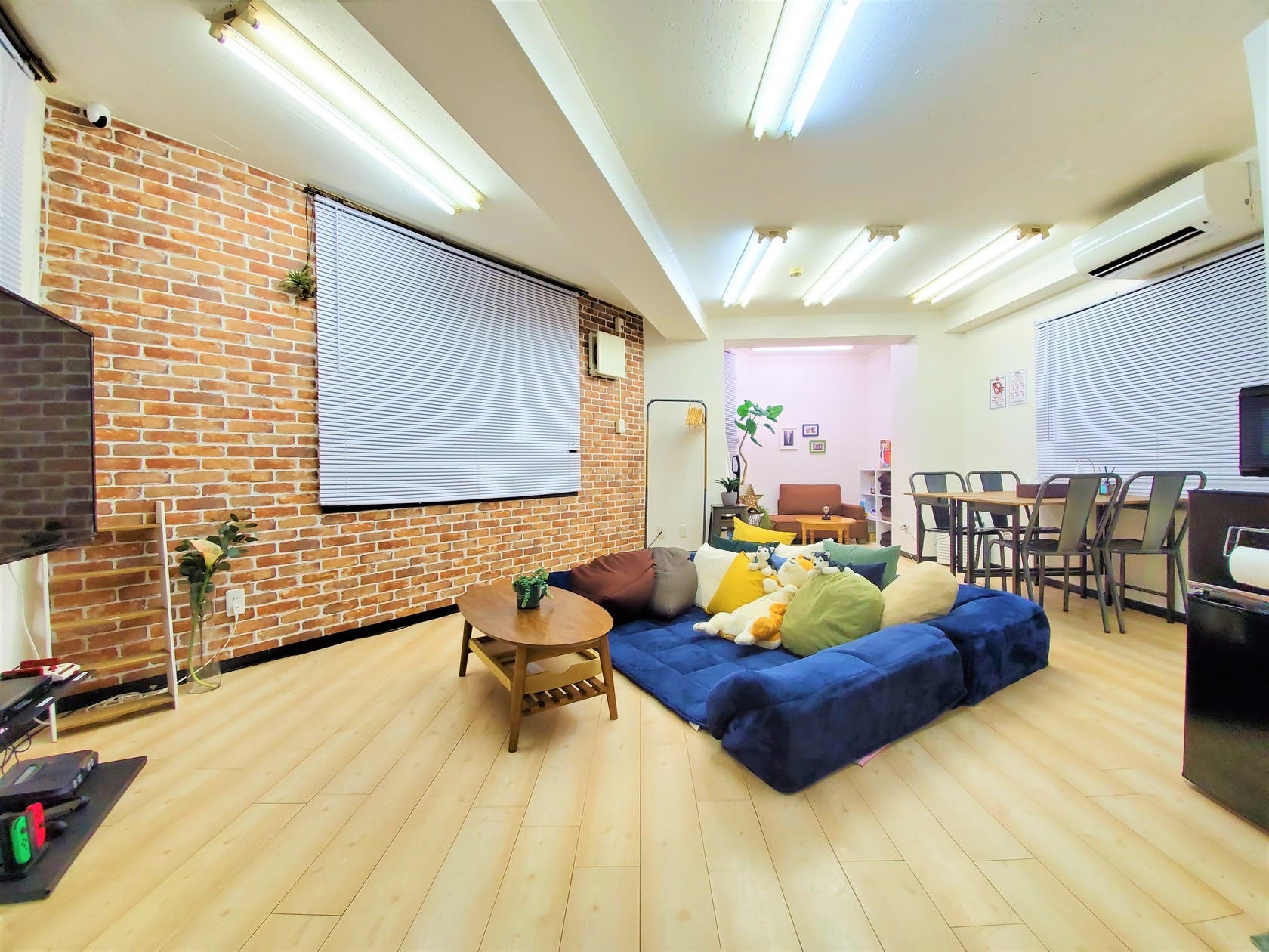 115 スペレン新宿 窓開閉 換気 除菌グッズ 最大10名 Switch キッチン 鑑賞会 撮影 直前割 スペースマーケット