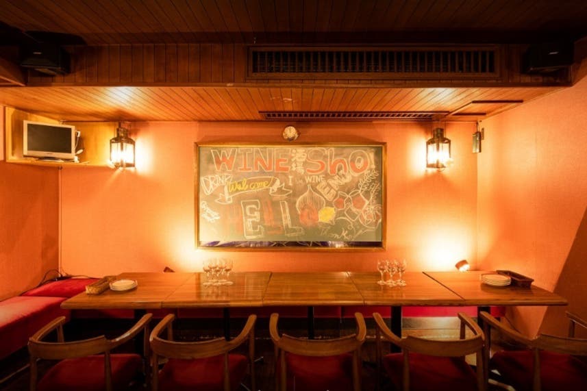 関内駅 馬車道駅 船内をイメージしたおしゃれなフリースペース 誕生日会 撮影 会議利用などに スペースマーケット