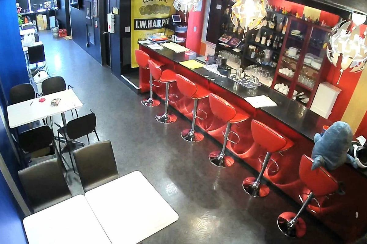 横浜シールド 加熱式タバコ可 カフェ バーベースの隠れ家スペースです スペースマーケット 横浜シールド 加熱式タバコ可 カフェ バーベースの隠れ家スペースです スペースマーケット