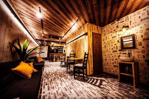 Usj 難波 梅田迄10分 最寄り駅徒歩2分 一棟貸切 パーティーok 最大名 P Wifi スペースマーケット