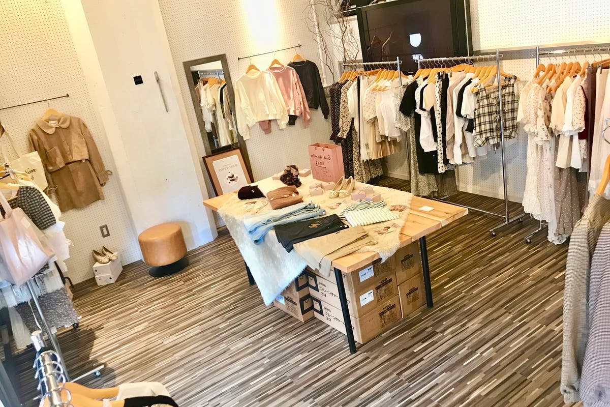 ポップアップや展示会にも適した 自然光の入るロフト構造のオシャレなスペース スペースマーケット ポップアップや展示会にも適した 自然光の入るロフト構造のオシャレなスペース スペースマーケット