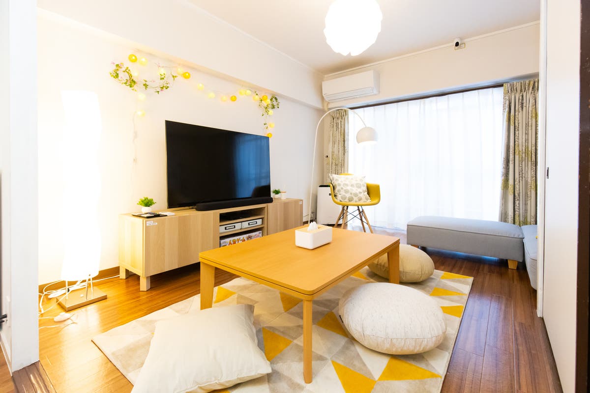 134 スペレン新宿 窓開閉 換気 除菌グッズ 最大10名 Switch Netflix無料見放題 オフ会 24時間 スペースマーケット