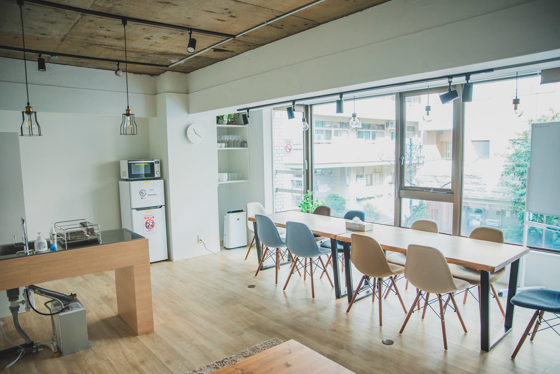 157 Room五反田 除菌グッズ 窓換気 テレワーク支援 パーティー 最大15名 会議 撮影 自然光 スペースマーケット 157 Room五反田 除菌グッズ 窓換気 テレワーク支援 パーティー 最大15名 会議 撮影 自然光 スペースマーケット