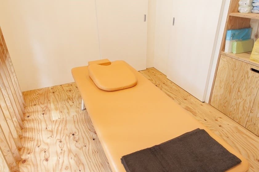 木目調でおしゃれなスペース ヨガ ピラティス 教室 トレーニング リラクゼーションなどに利用など スペースマーケット 木目調でおしゃれなスペース ヨガ ピラティス 教室 トレーニング リラクゼーションなどに利用など スペースマーケット