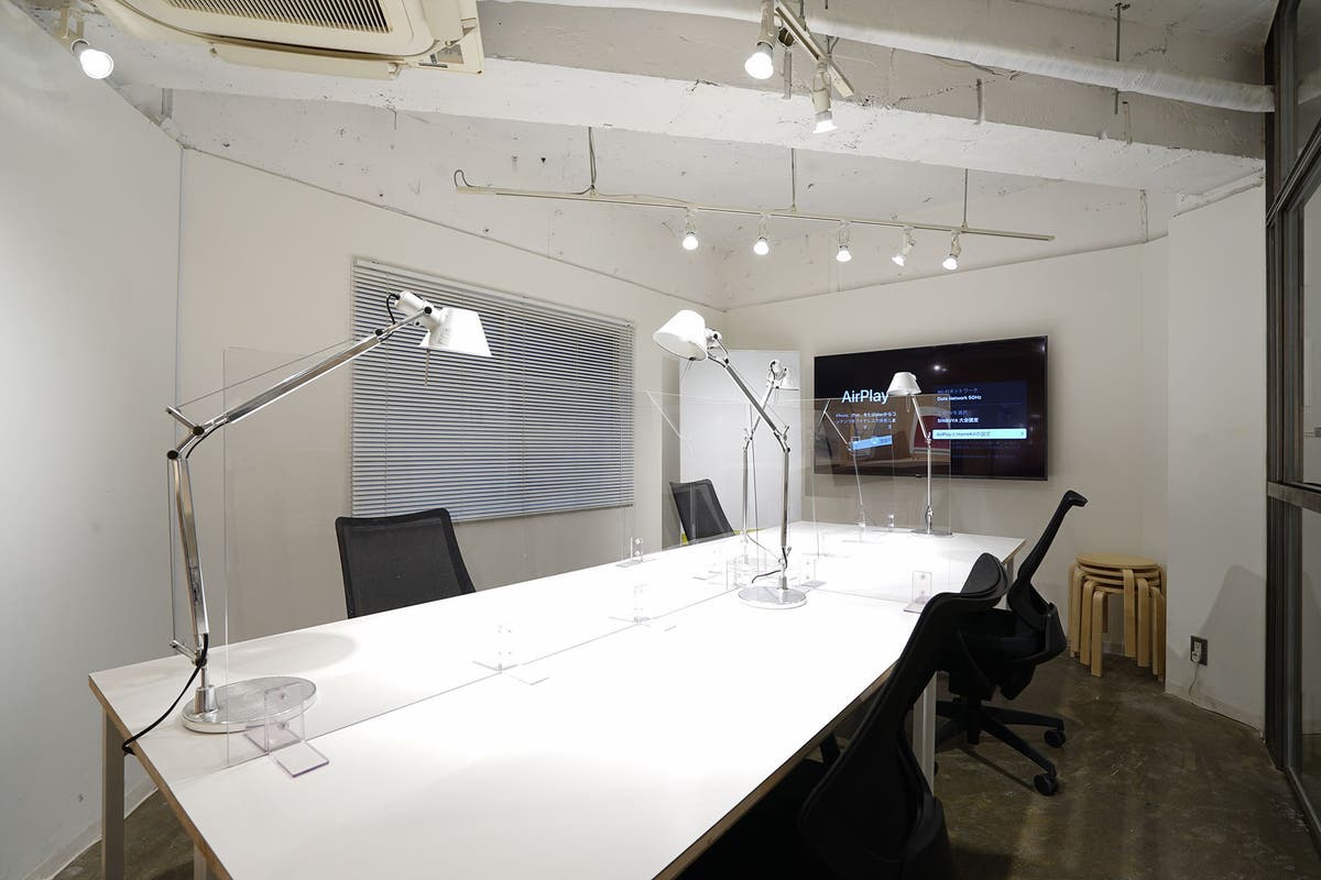 渋谷 徒歩3分 大会議室 書籍閲覧 飲食自由 コワーキング併設 Connecting The Dots スペースマーケット