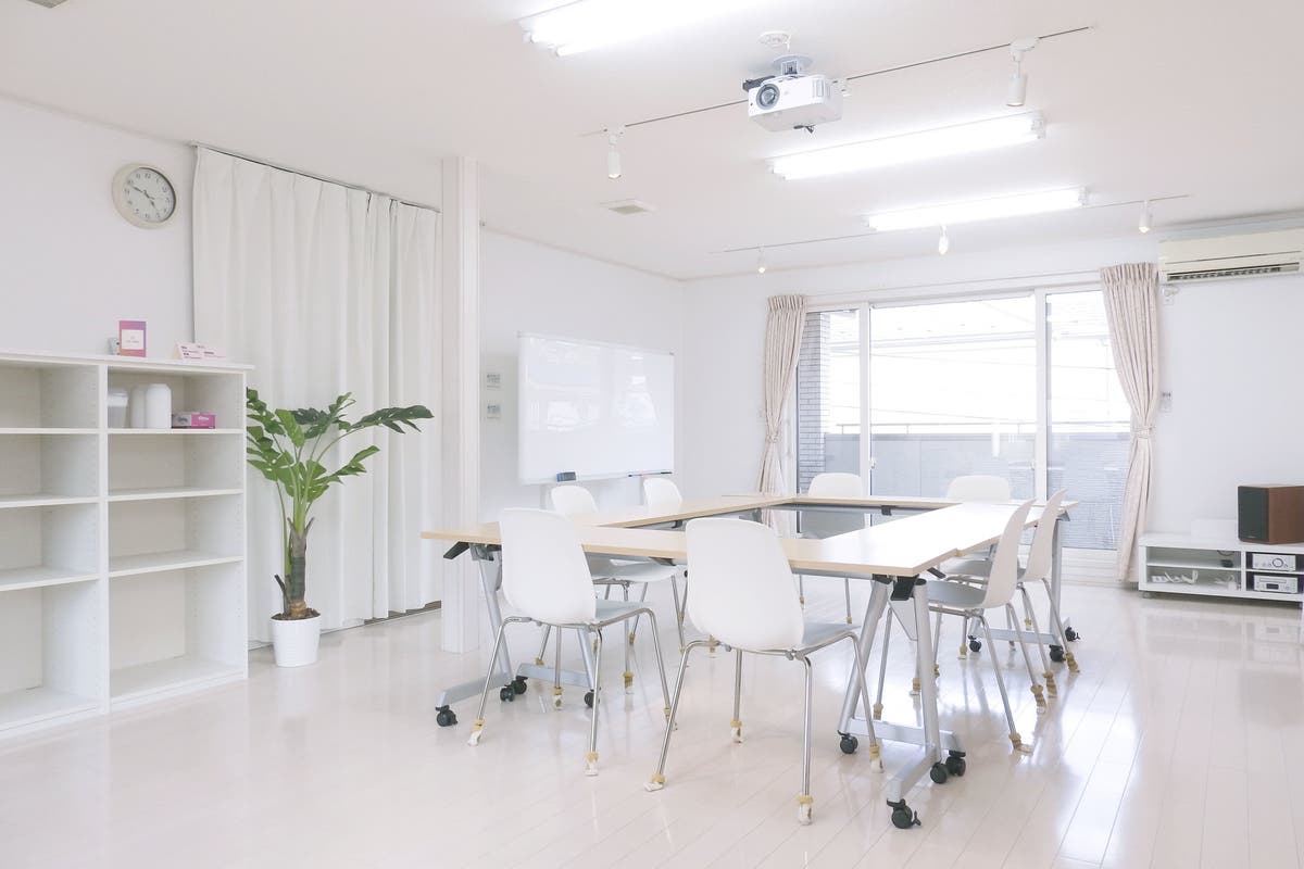 ファレ カナニ 練馬 大泉学園 毎回除菌清掃 一戸建 P2台完備 床暖完備 スタジオ 会議室 各種撮影 自然光 フィットネス スペースマーケット