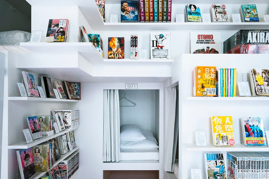 小川町 新御茶ノ水駅近 1フロア貸切 撮影 イベント 読書会 マンガに囲まれたデザイン空間 5f女性フロア スペースマーケット