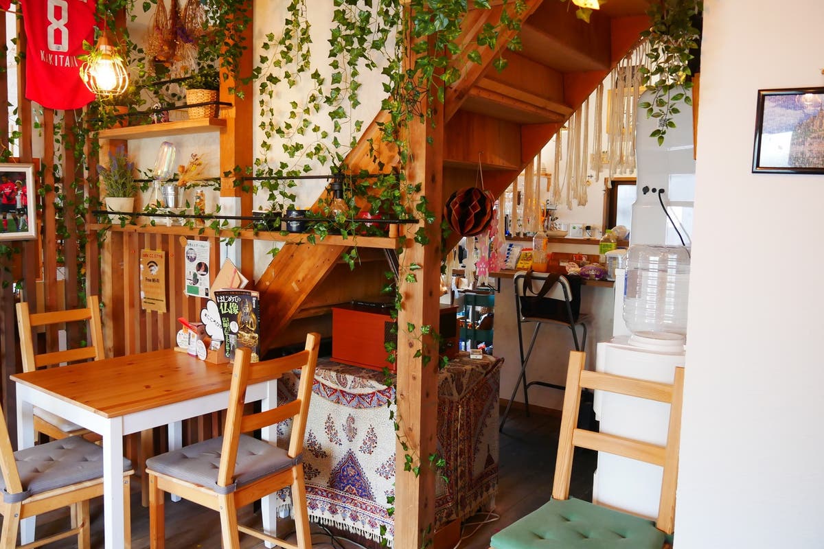 お寺の境内にある一軒家カフェ Cafeこころひかる オフ会 女子会 誕生日会 ママ会 コスプレ撮影 会議利用などに スペースマーケット