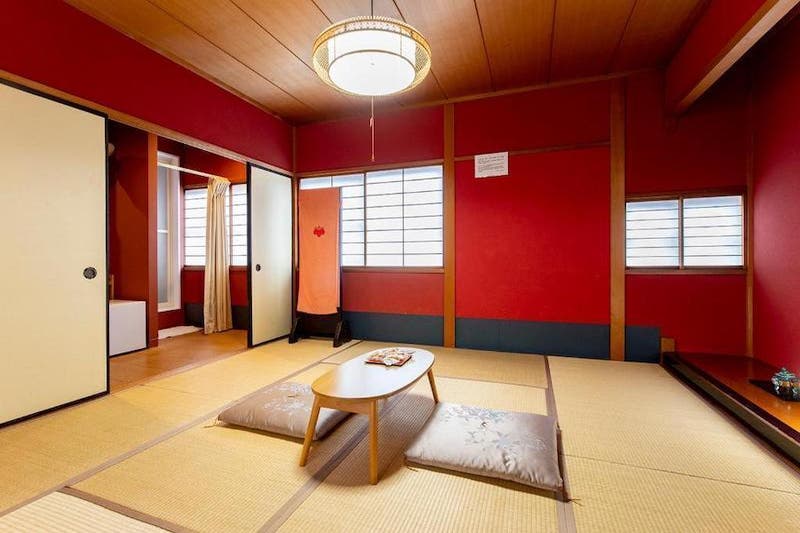 金沢駅から徒歩5分 トイレシャワー付き個室で 和室でのんびりデイユース テレワーク 面接や動画撮影 簡単なクッキングに スペースマーケット