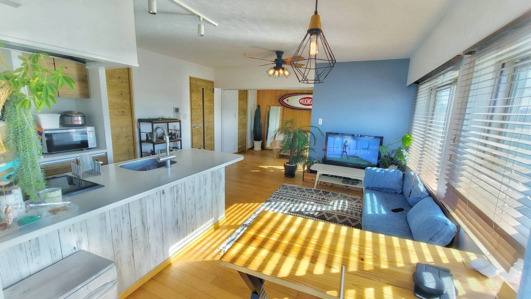 西海岸風 ルーフトップバルコニー プロジェクター ハンモック スペースマーケット 西海岸風 ルーフトップバルコニー プロジェクター ハンモック スペースマーケット