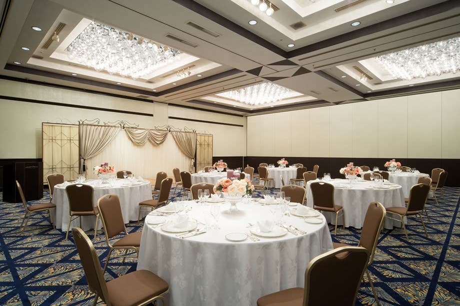 舞浜 エレガントな雰囲気とシックな落ち着きのある空間で製薬会社様のセミナー 情報交換会はいかがですか ヴィクトリアルームb スペースマーケット