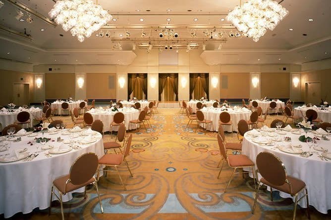 舞浜 気品あふれる宮殿の雰囲気を演出 大規模なパーティ 各種展示会にいかがですか クラウンボールルーム ヴィクトリアルーム スペースマーケット 舞浜 気品あふれる宮殿の雰囲気を演出 大規模なパーティ 各種展示会にいかがですか クラウンボールルーム ヴィクトリアルーム スペースマーケット