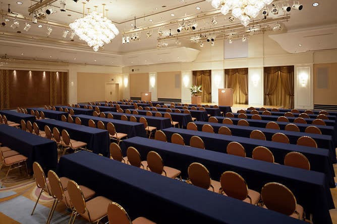 舞浜 気品あふれる宮殿の雰囲気を演出 大規模なパーティ 各種展示会にいかがですか クラウンボールルーム ヴィクトリアルーム スペースマーケット 舞浜 気品あふれる宮殿の雰囲気を演出 大規模なパーティ 各種展示会にいかがですか クラウンボールルーム ヴィクトリアルーム スペースマーケット