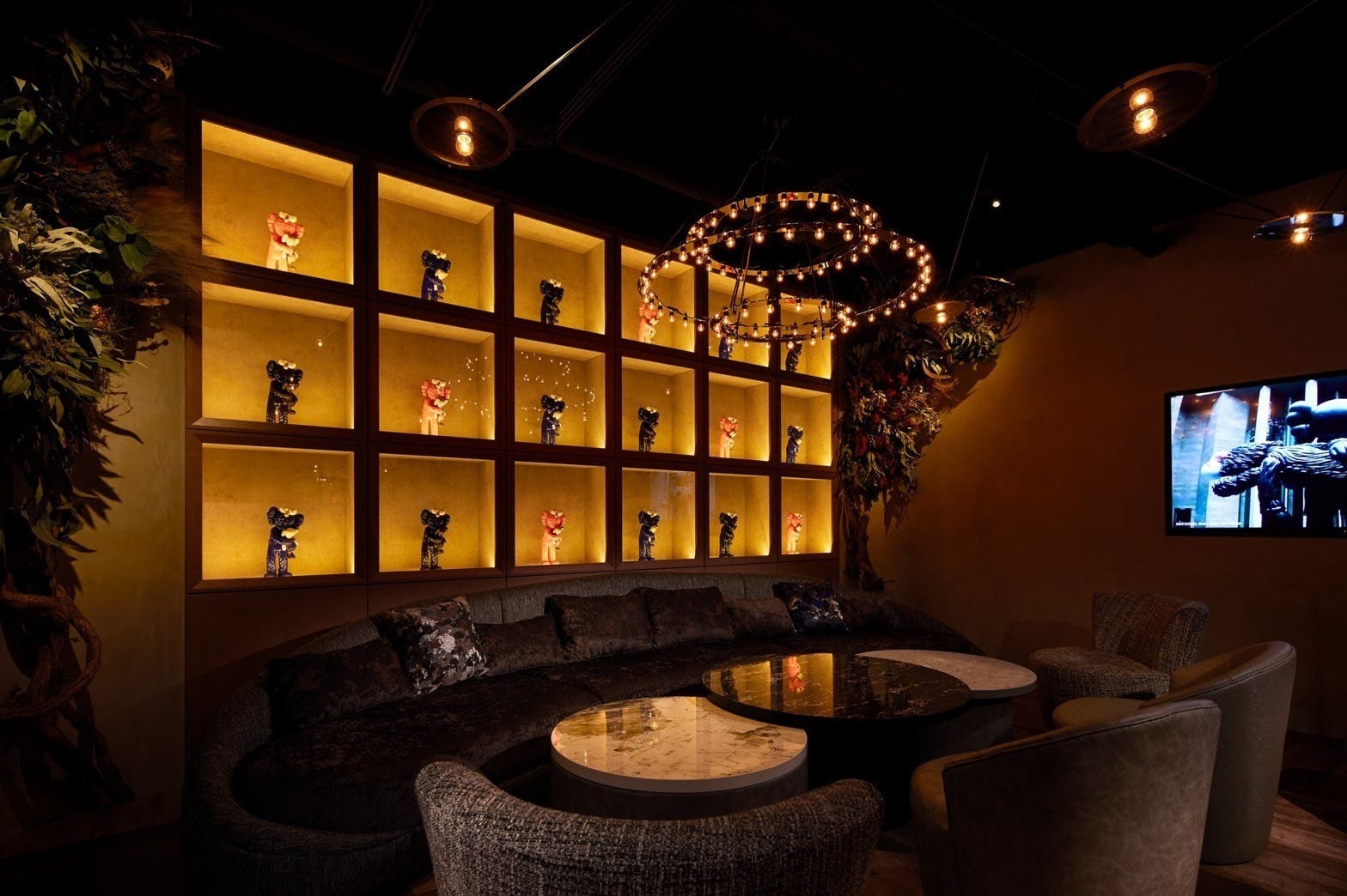 Kujira Vip Lounge Garden 完全予約制の会員制高級ラウンジ Kujira Vip Lounge Garden 完全予約制の会員制高級ラウンジ