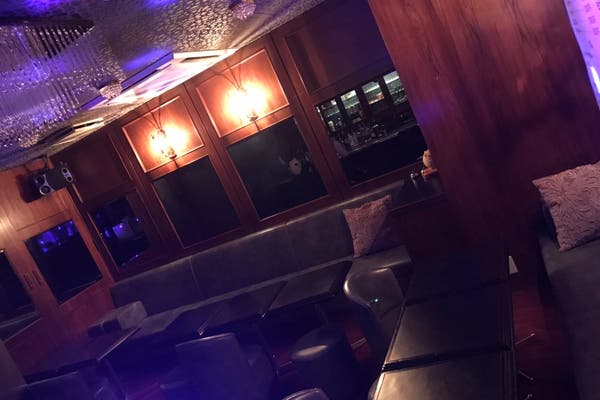 西武新宿駅1分 貸し切りbar 各種パーティー 2次会 女子会 飲み放題 カラオケ無料 ダーツ スペースマーケット 西武新宿駅1分 貸し切りbar 各種パーティー 2次会 女子会 飲み放題 カラオケ無料 ダーツ スペースマーケット