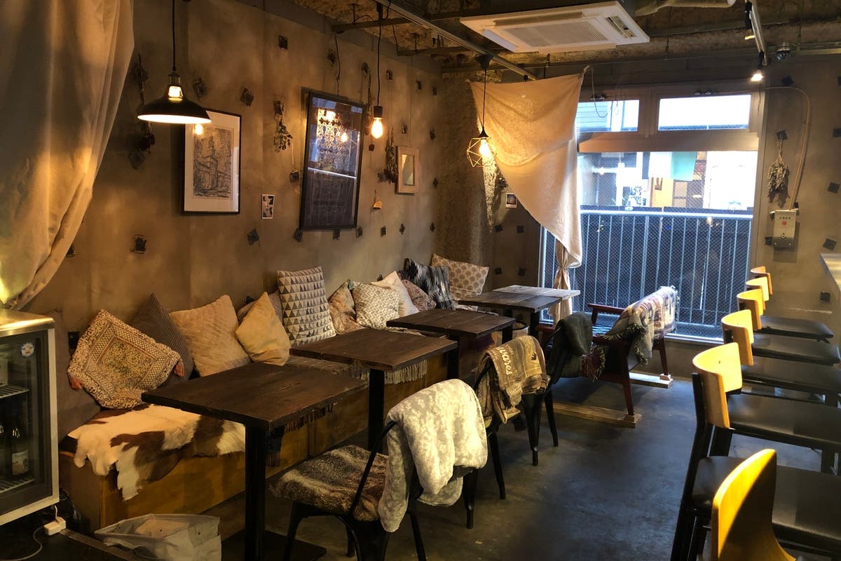 おしゃれなカフェバー空間で撮影や収録 会議など様々なシーンでご利用いただけます スペースマーケット おしゃれなカフェバー空間で撮影や収録 会議など様々なシーンでご利用いただけます スペースマーケット