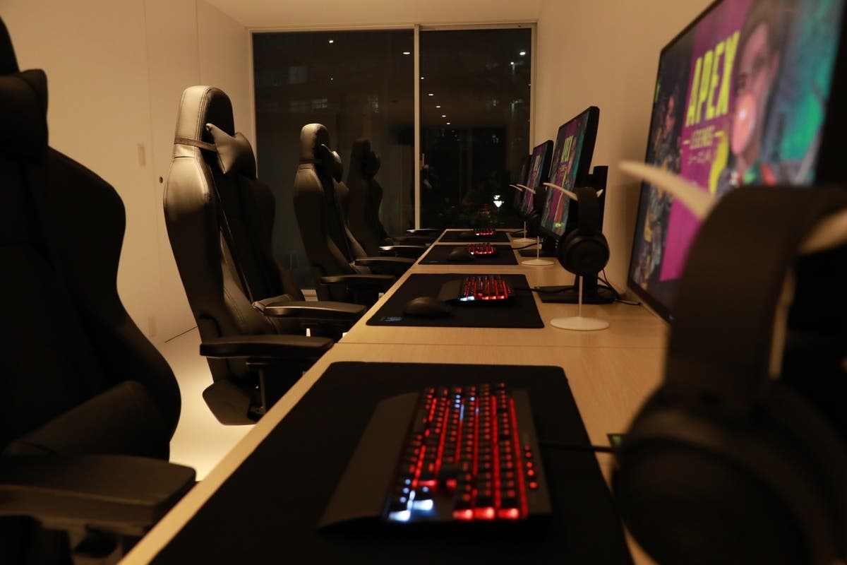Pit In Gaming Studio 配信スタジオ 撮影 ライブ配信 ゲーム実況などに 中目黒 目黒川沿い スペースマーケット