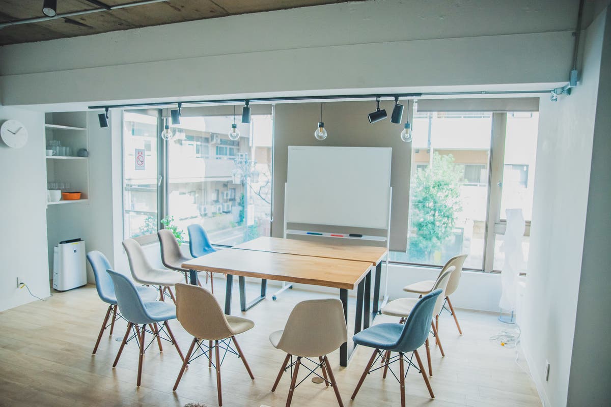 157 Room五反田 除菌グッズ 窓換気 テレワーク支援 パーティー 最大15名 会議 撮影 自然光 スペースマーケット 157 Room五反田 除菌グッズ 窓換気 テレワーク支援 パーティー 最大15名 会議 撮影 自然光 スペースマーケット