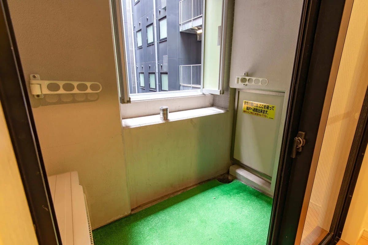 Agura東新宿 東新宿駅徒歩3分 Bruno女子会 Switch Netfli スペースマーケット