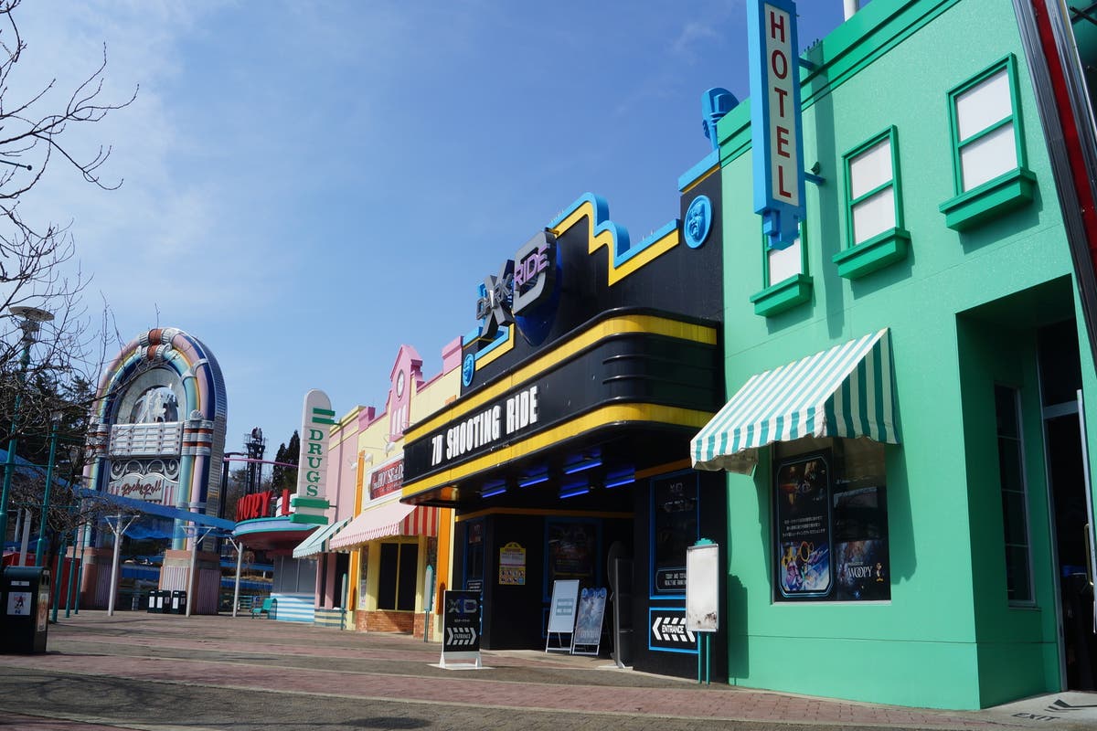 ポップな遊園地内にある おしゃれな大規模ダイナー 遊園地で撮影しながら アメリカンなシチュエーションの撮影ができます スペースマーケット