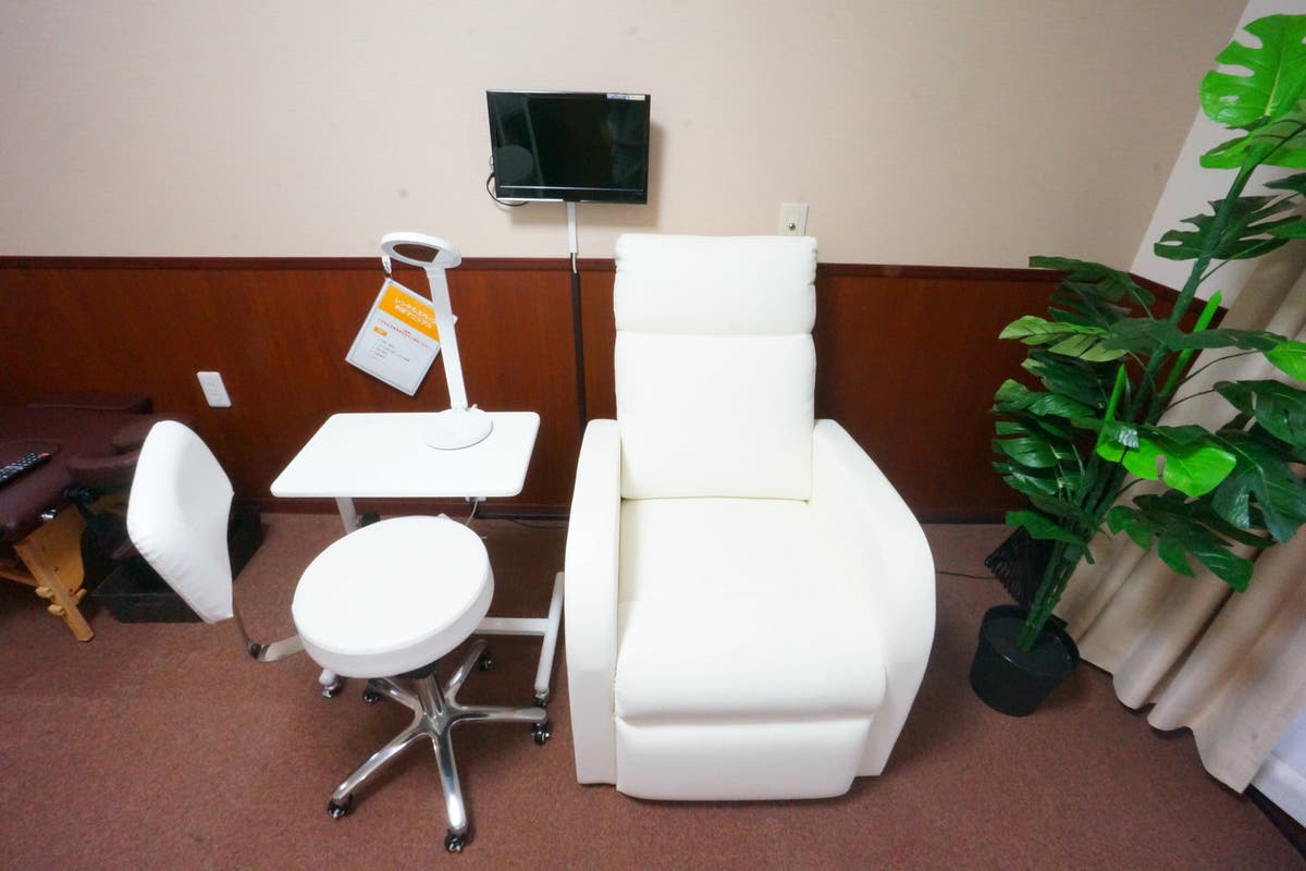 ひふみサロンスペース504 リクライニングチェア 施術用ベッドあり マッサージ 整体 ネイルサロン セラピー スペースマーケット