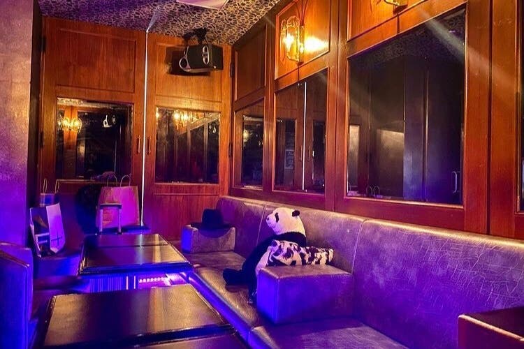 西武新宿駅1分 貸し切りbar 各種パーティー 2次会 飲み放題 カラオケ無料 ダーツ スタンディング クリスマス スペースマーケット 西武新宿駅1分 貸し切りbar 各種パーティー 2次会 飲み放題 カラオケ無料 ダーツ スタンディング クリスマス スペースマーケット