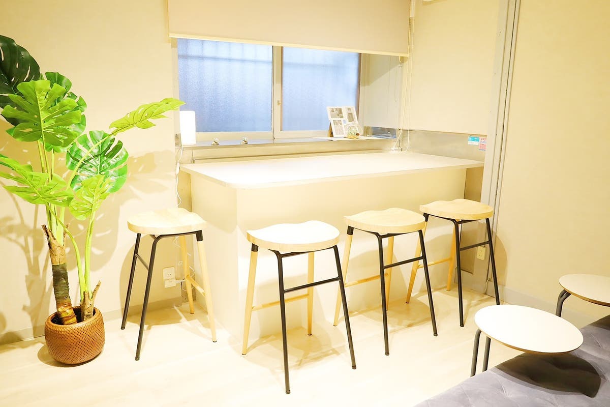 New 北千住2分 明るくお洒落 窓開け可 高速wifi Ledリングライト有 動画撮影 面接 テレワークに最適 最大4名 スペースマーケット New 北千住2分 明るくお洒落 窓開け可 高速wifi Ledリングライト有 動画撮影 面接 テレワークに最適 最大4名 スペースマーケット