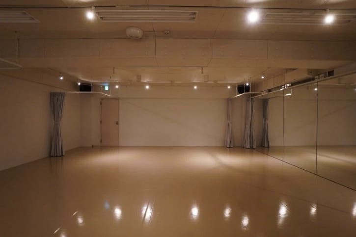 渋谷駅から徒歩3分 シンプルで綺麗なスペース ヨガやダンスレッスン 各種セミナー開催などに Aスタジオ スペースマーケット 渋谷駅から徒歩3分 シンプルで綺麗なスペース ヨガやダンスレッスン 各種セミナー開催などに Aスタジオ スペースマーケット