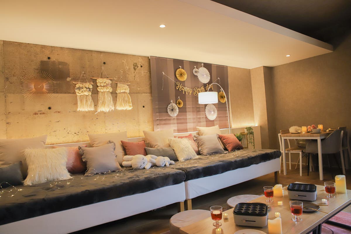 Casablan難波 Open特割 超デカtv 大人気ゲーム機 動画視聴 ボドゲ タコパ 自然光 女子会 推し会 スペースマーケット Casablan難波 Open特割 超デカtv 大人気ゲーム機 動画視聴 ボドゲ タコパ 自然光 女子会 推し会 スペースマーケット