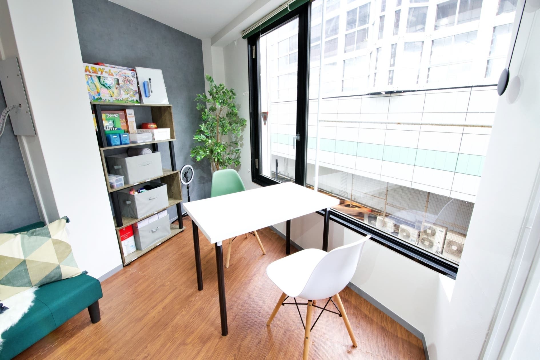 3 シェアスペlounge神田 3 シェアスペlounge