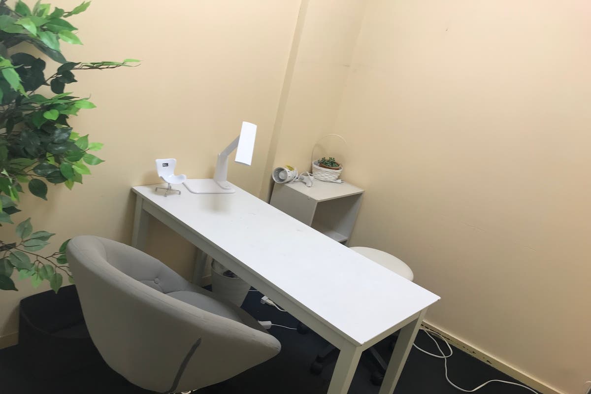 激安１時間５００円のみ その他一切無料 ネイルサロンmaetel 新宿御苑前 徒歩３分 スペースマーケット