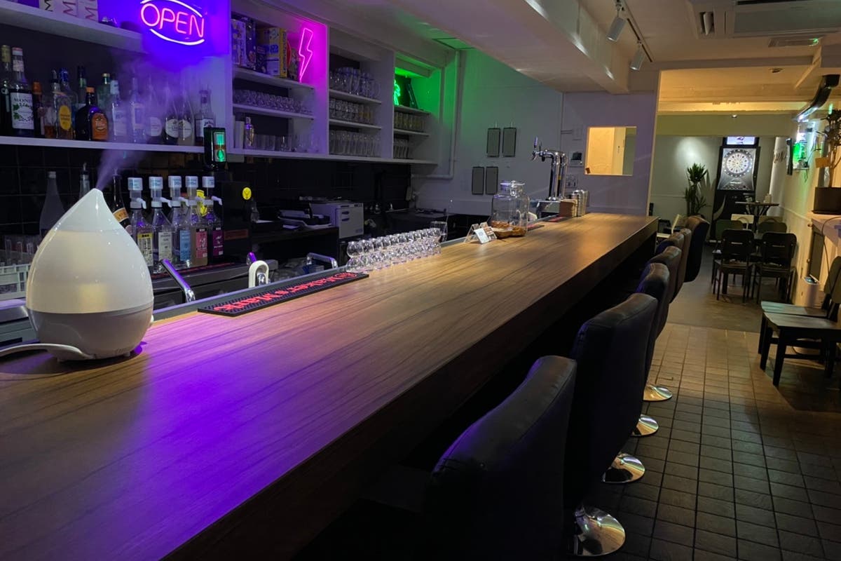 Bar 10s 心斎橋駅徒歩2分 Openしたばかりのおしゃれなバー イベント 女子会 撮影 スペースマーケット Bar 10s 心斎橋駅徒歩2分 Openしたばかりのおしゃれなバー イベント 女子会 撮影 スペースマーケット