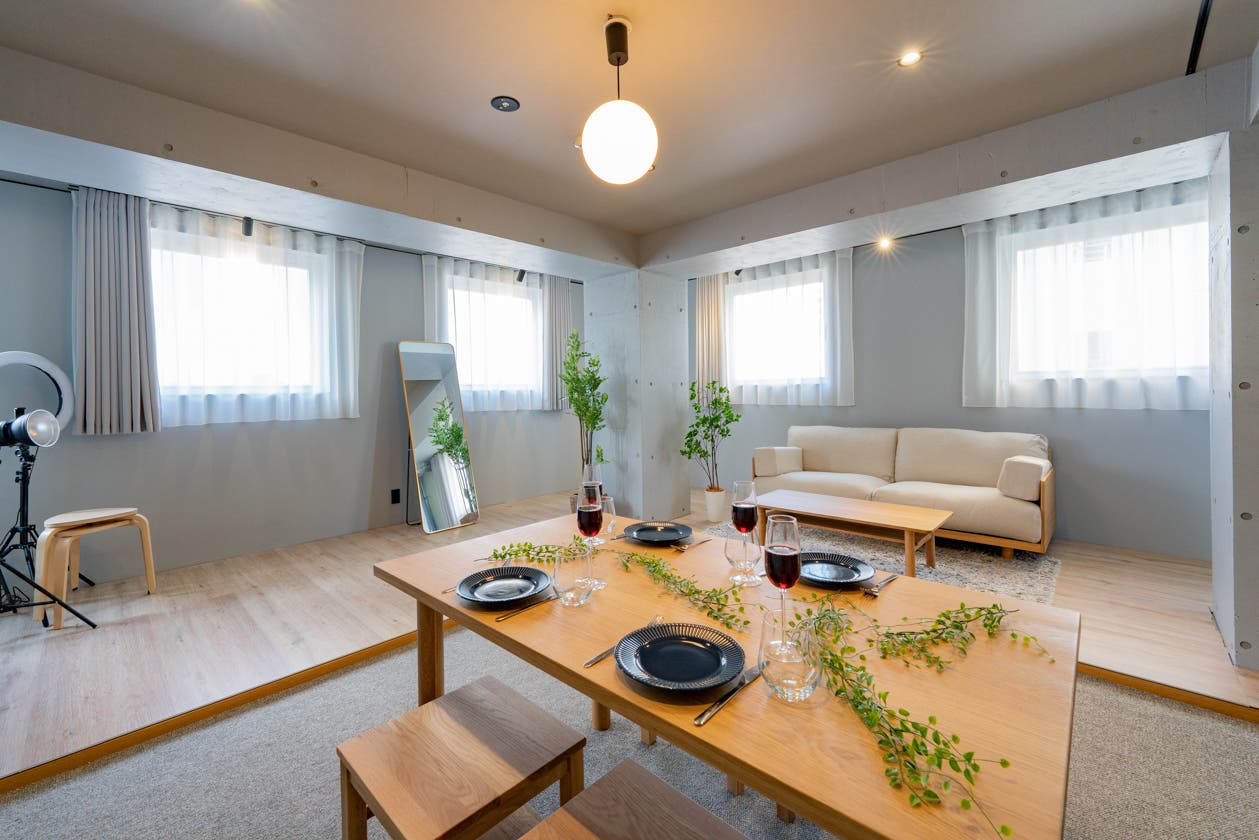 スペモ📷築浅デザイナーズ物件✨無印家具🛋おしゃれな内装🌿採光抜群✨ロケ撮影🎥ポートレート⭐280_ﾗｲﾄﾊｳｽ高田馬場の写真1