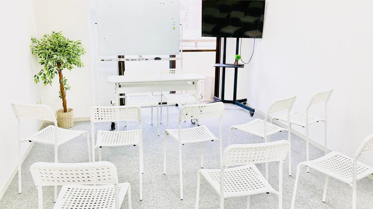 E 会議室柏店 柏駅6分 広々35 大容量 E 会議室柏店 柏駅6分 広々35 大容量