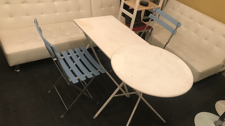 レンタルネイルサロン新宿御苑 新宿御苑前から徒歩3分のレンタ レンタルネイルサロン新宿御苑 新宿御苑前から徒歩3分のレンタ