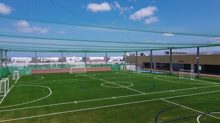 Mifa Football Park 福岡 フットサルコート3面とクラブハ Mifa Football Park 福岡 フットサルコート3面とクラブハ