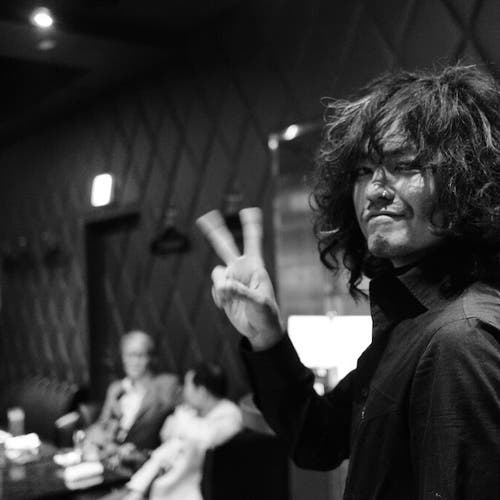 配信環境あり グランドピアノ ドラム等の設備充実 お洒落なlive Barなのでロケや撮影に最適 スペースマーケット 配信環境あり グランドピアノ ドラム等の設備充実 お洒落なlive Barなのでロケや撮影に最適 スペースマーケット