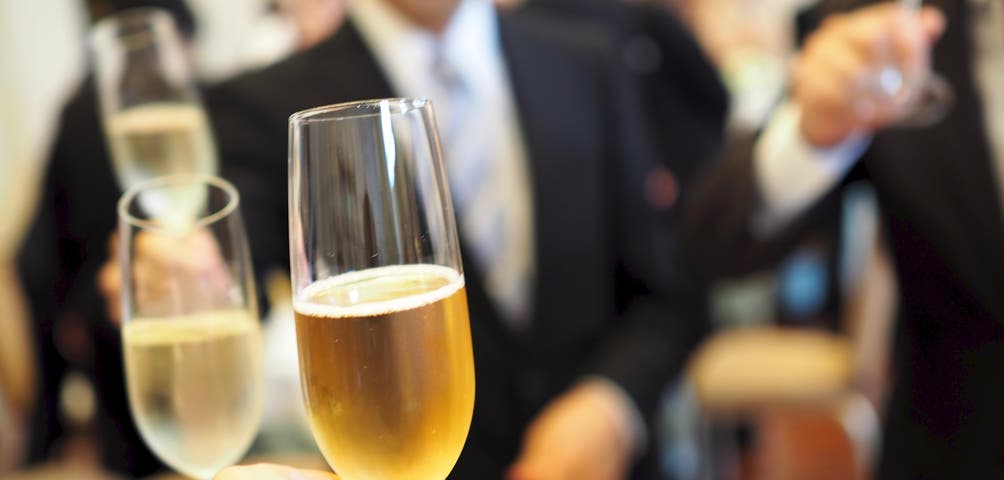 同窓会特集 メモリアルな同窓会を企画しよう スペースマーケット 同窓会特集 メモリアルな同窓会を企画しよう スペースマーケット